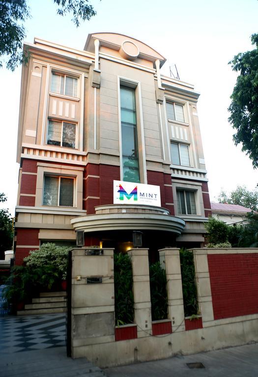 Hotel Mint Casa New Delhi Extérieur photo