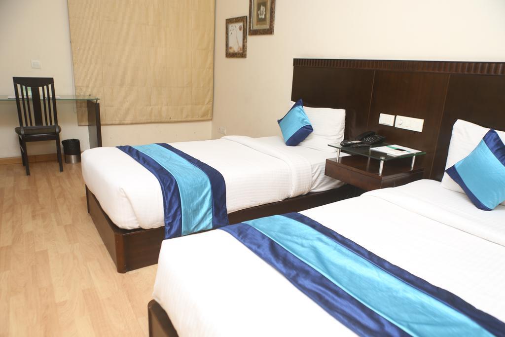 Hotel Mint Casa New Delhi Extérieur photo