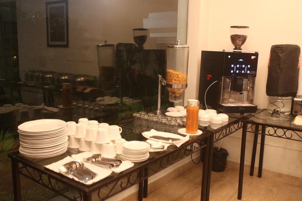 Hotel Mint Casa New Delhi Extérieur photo