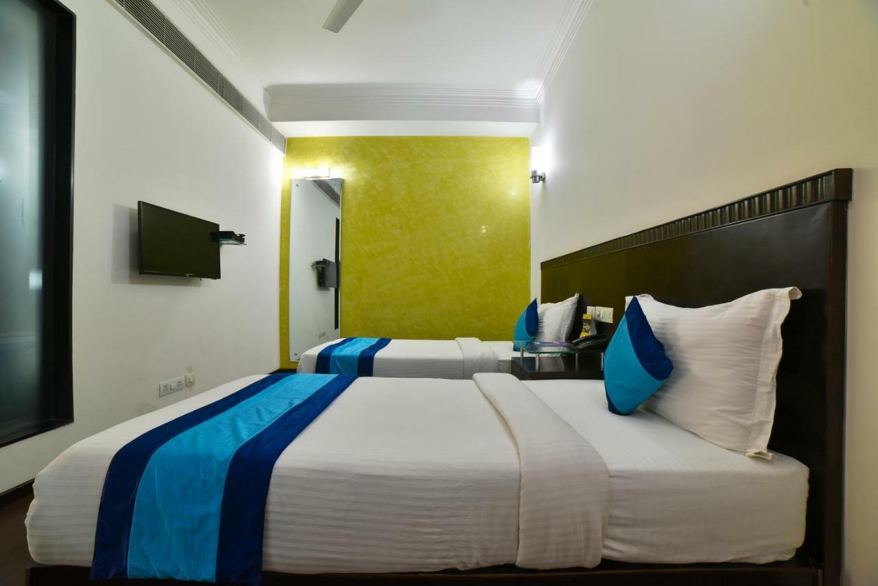 Hotel Mint Casa New Delhi Extérieur photo