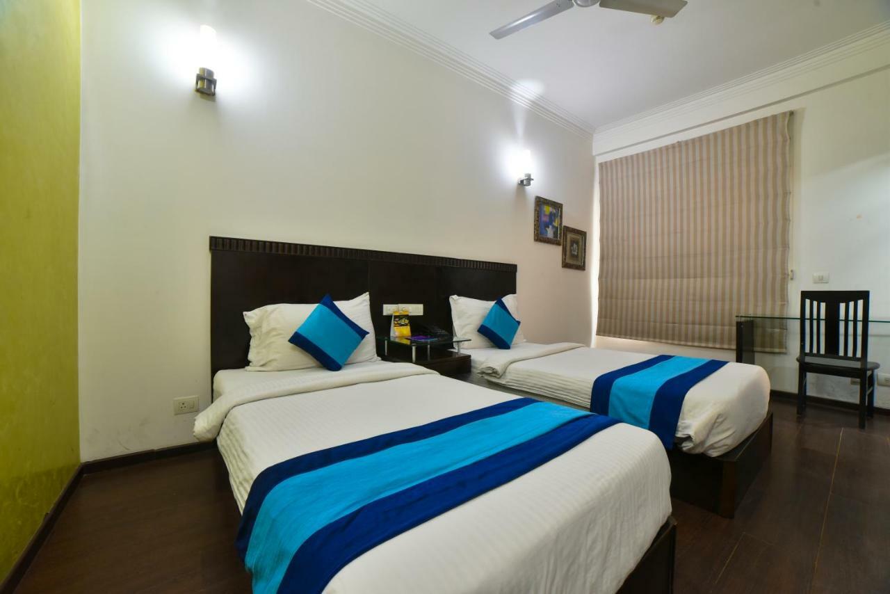 Hotel Mint Casa New Delhi Extérieur photo